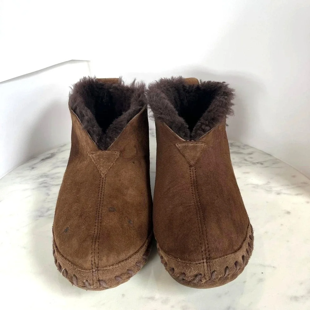 LL‎ Bean Wicked Good Slippers Mens 10M Brown Suede Shearling Moccasin Bootie